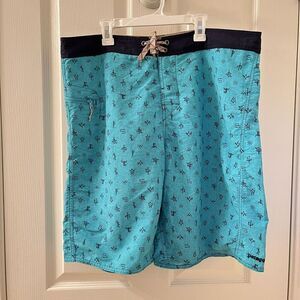 Patagonia Classic Wayfarers 21 in Boardshorts Swim Hieroglyphics Mens Size 38